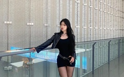 男人迈开腿尝尝你的草莓